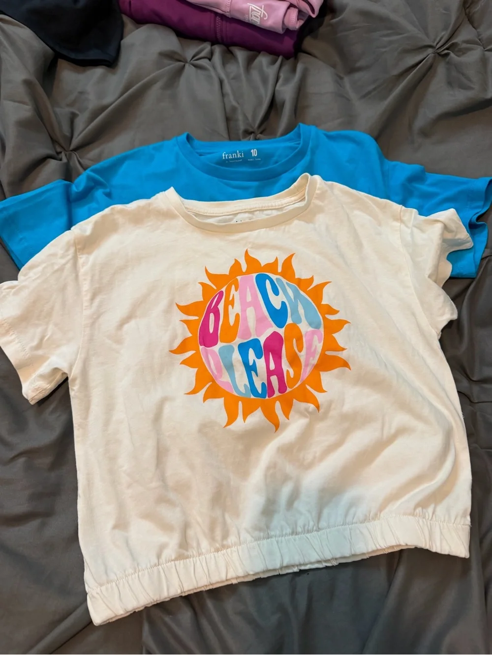 Franki Girls' White 'Beach Please' Graphic Short Sleeve Tee